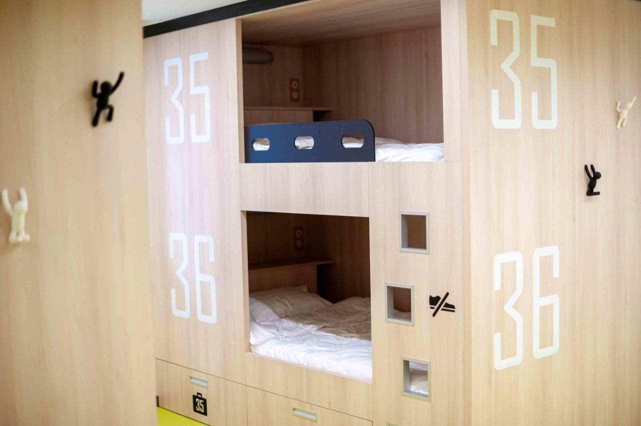 Hostel Le Hueb Grenoble Buitenkant foto